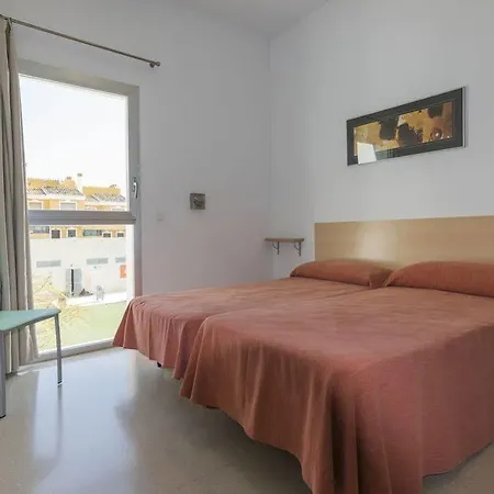Torremolinos Inturjoven Youth Hotel 2*